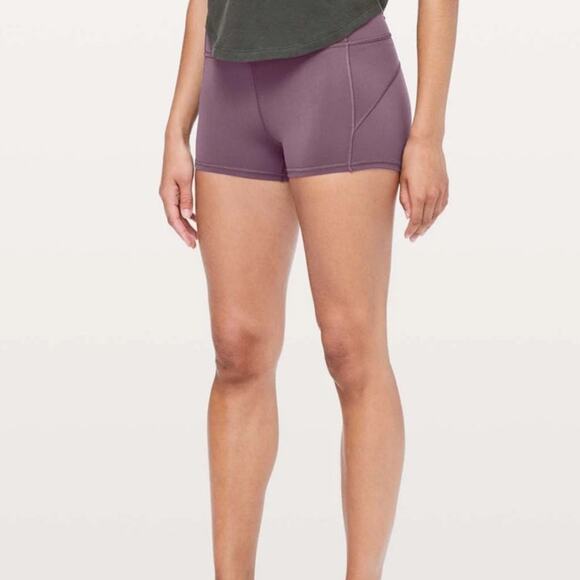 Lululemon In Movement Short *Everlux 2.5" Everlux Arctic Plum 10 - Picture 2 of 10